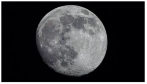 the moon interesting facts